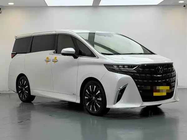 Toyota Alphard 2024