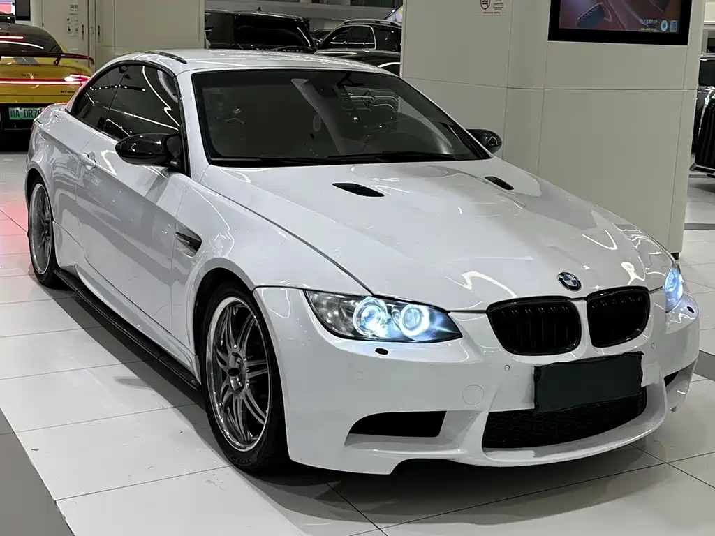 BMW M3 2012 — фото 6