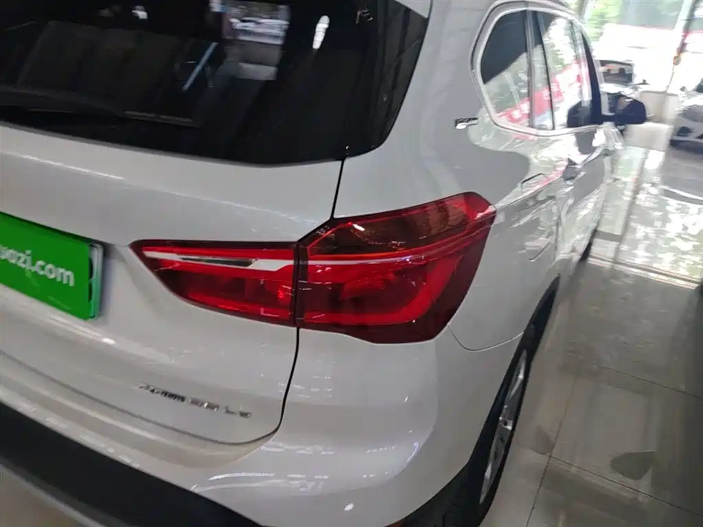 BMW X1 New Energy 2020 — фото 8