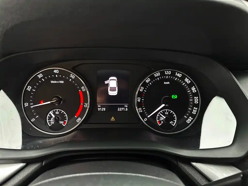 Skoda Octavia 2024 — фото 12