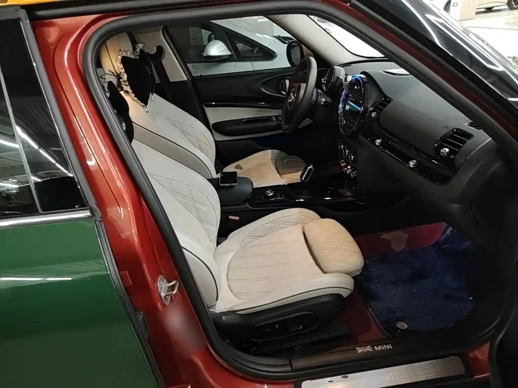 MINI Clubman 2020 — фото 25