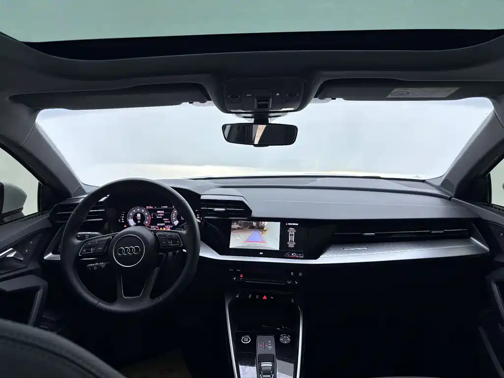 Audi A3 2023 — фото 23