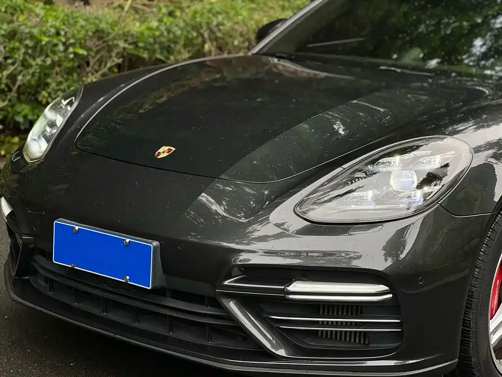 Porsche Panamera 2017 — фото 4