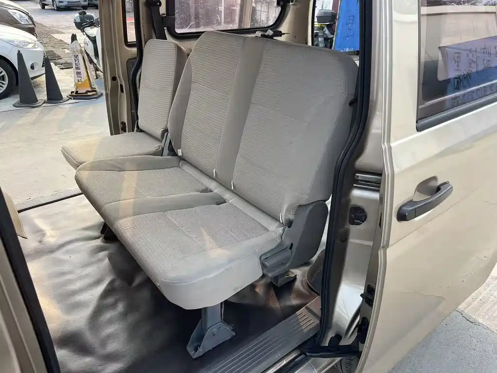 Wuling Rongguang V 2019 — фото 8