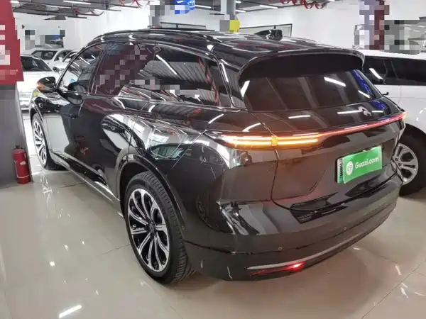 NIO ES6 2025
