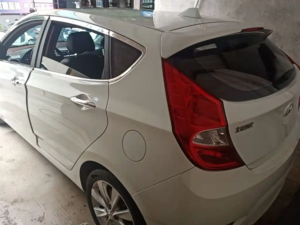 Hyundai Ruiyi 2015 — фото 5