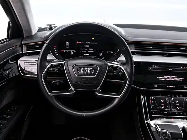 Audi A8 2021