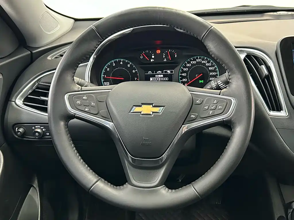 Chevrolet Malibu XL 2022 — фото 20