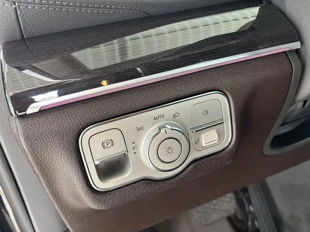 Mercedes-Benz GLE 2020 — фото 12