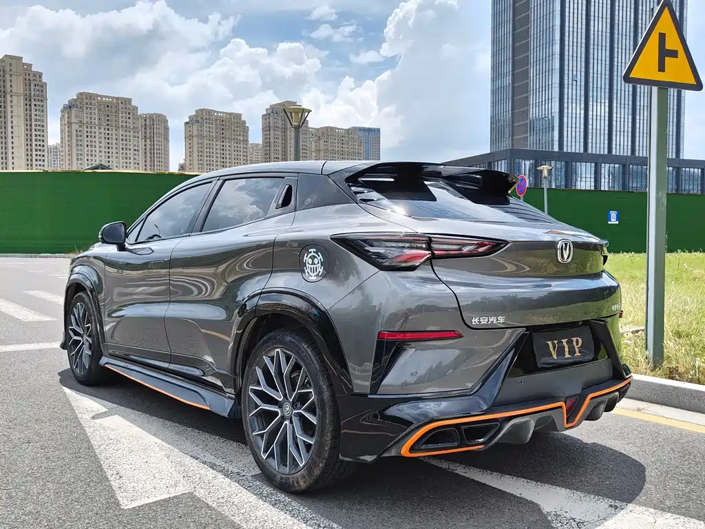 Changan UNI-T 2022 — фото 10