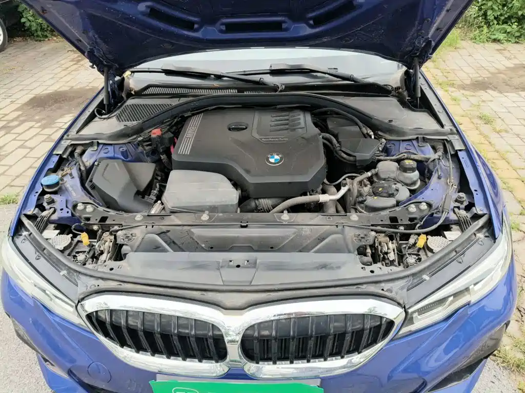 BMW 3 Series 2020 — фото 16