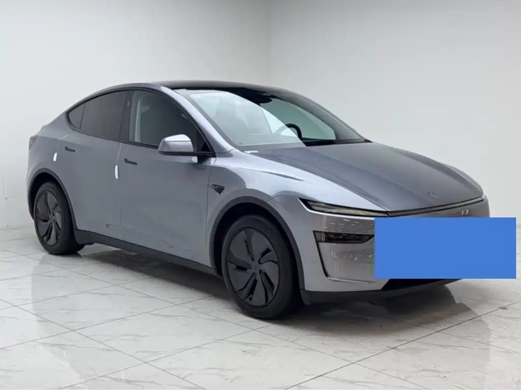 Tesla Model Y 2025 — фото 3