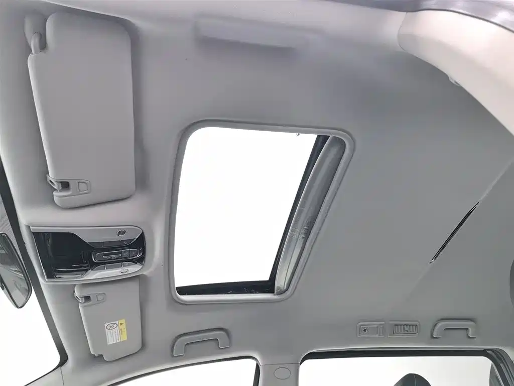 GAC Motor Trumpchi M8 2022 — фото 14