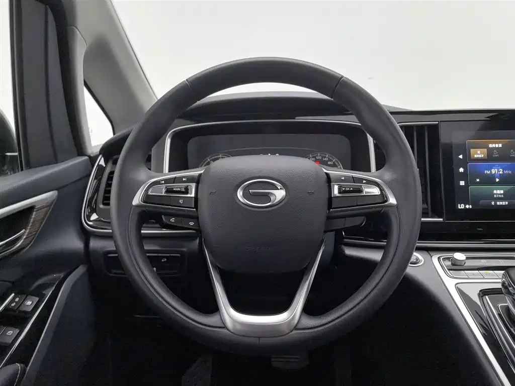 GAC Motor Trumpchi M8 2022 — фото 11