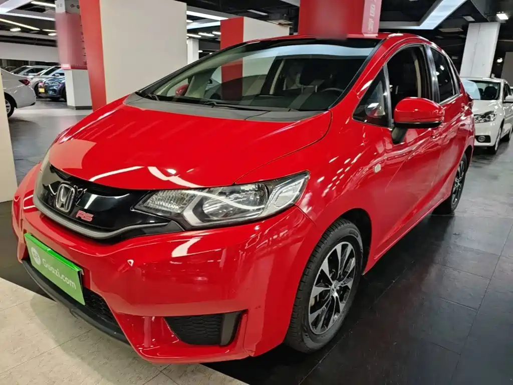 Honda Fit 2017 — фото 1