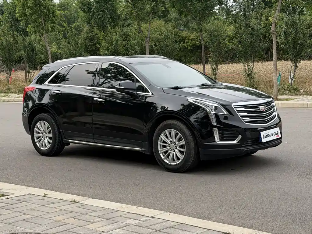 Cadillac XT5 2018 — фото 3