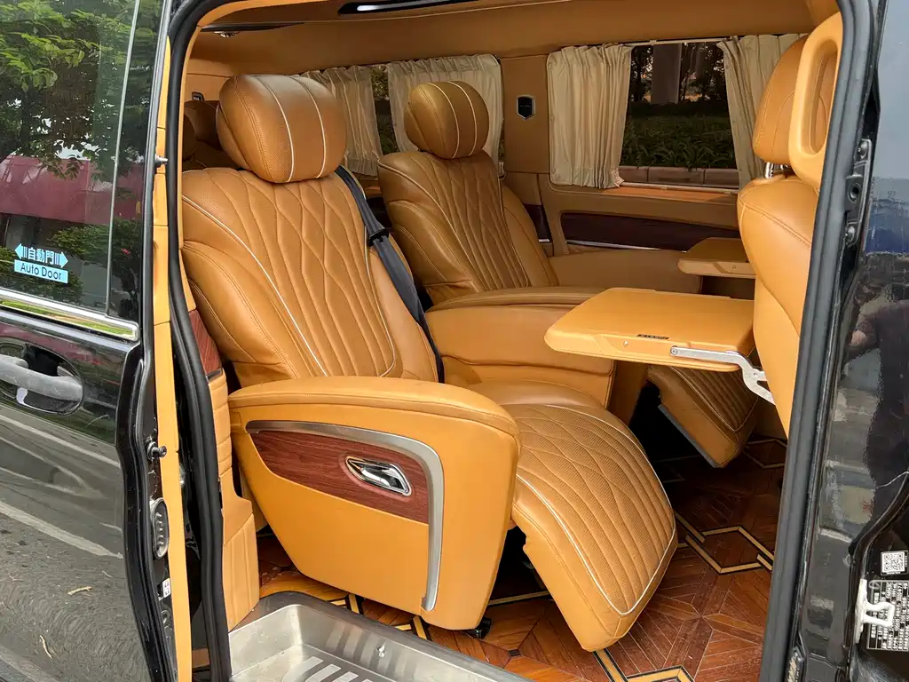 Mercedes-Benz Vito 2021 — фото 17