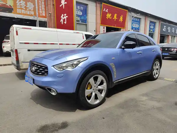 Infiniti FX 2009