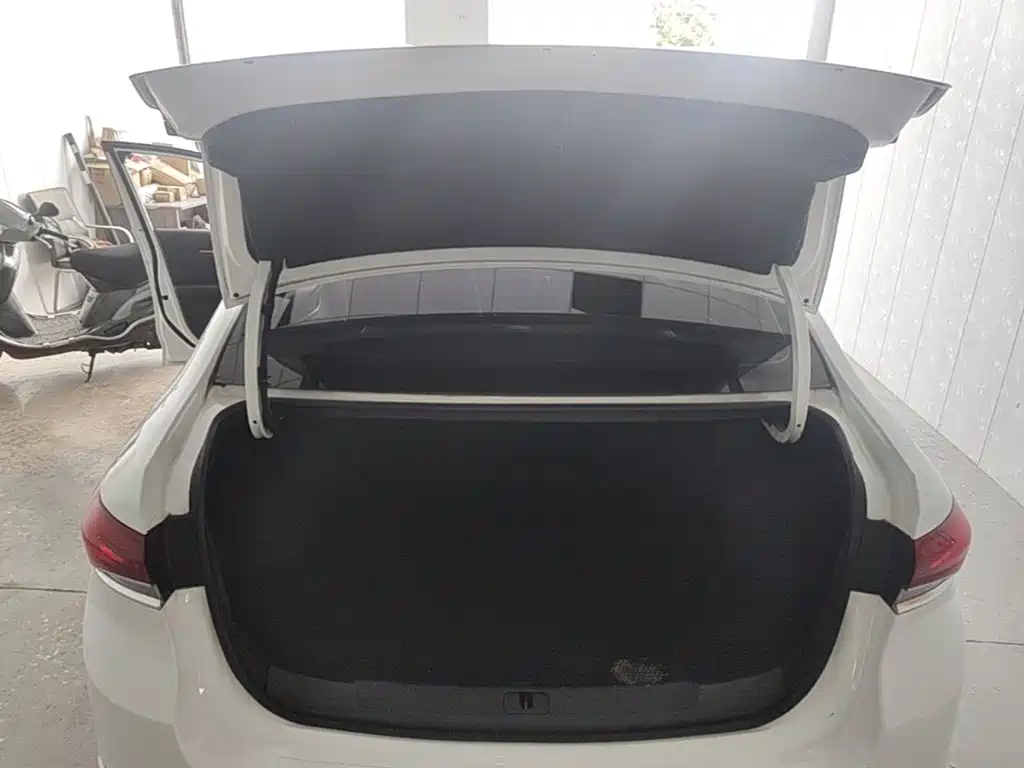 Buick Excelle GT 2021 — фото 19