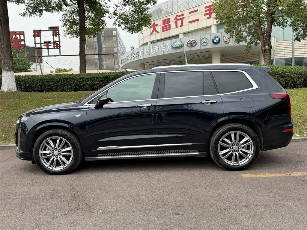 Cadillac XT6 2021 — фото 3
