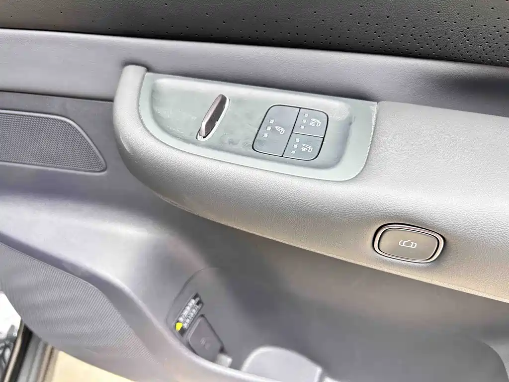 Nissan NX8 2026 — фото 11