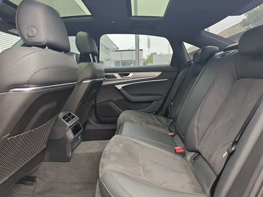 Audi A6L 2024