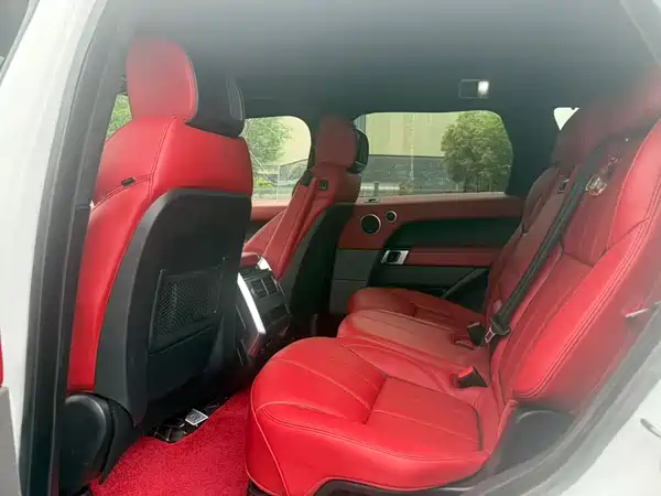 Land Rover Range Rover Sport 2015