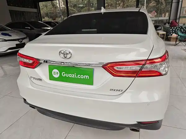 Toyota Camry 2021