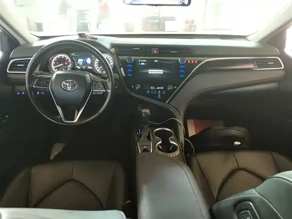Toyota Camry 2020