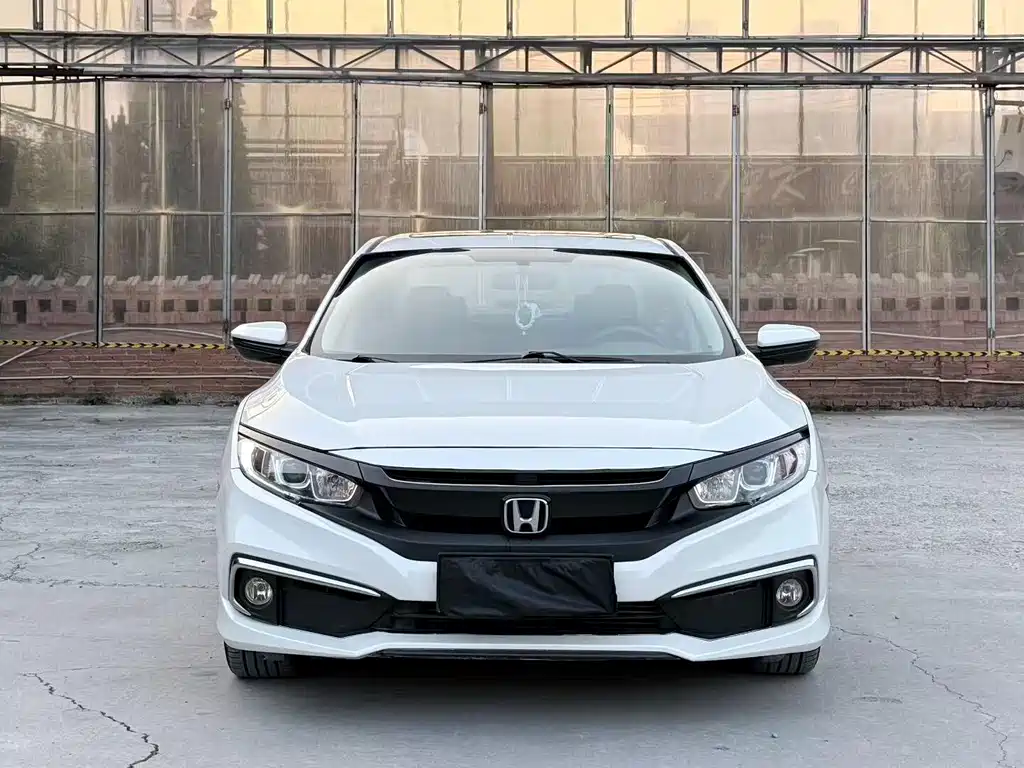 Honda Civic 2020 — фото 1