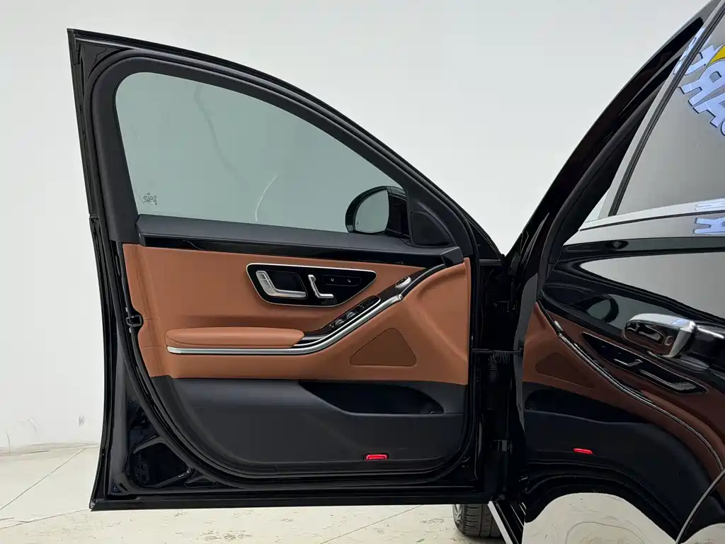 Mercedes-Benz S-Class 2023 — фото 16