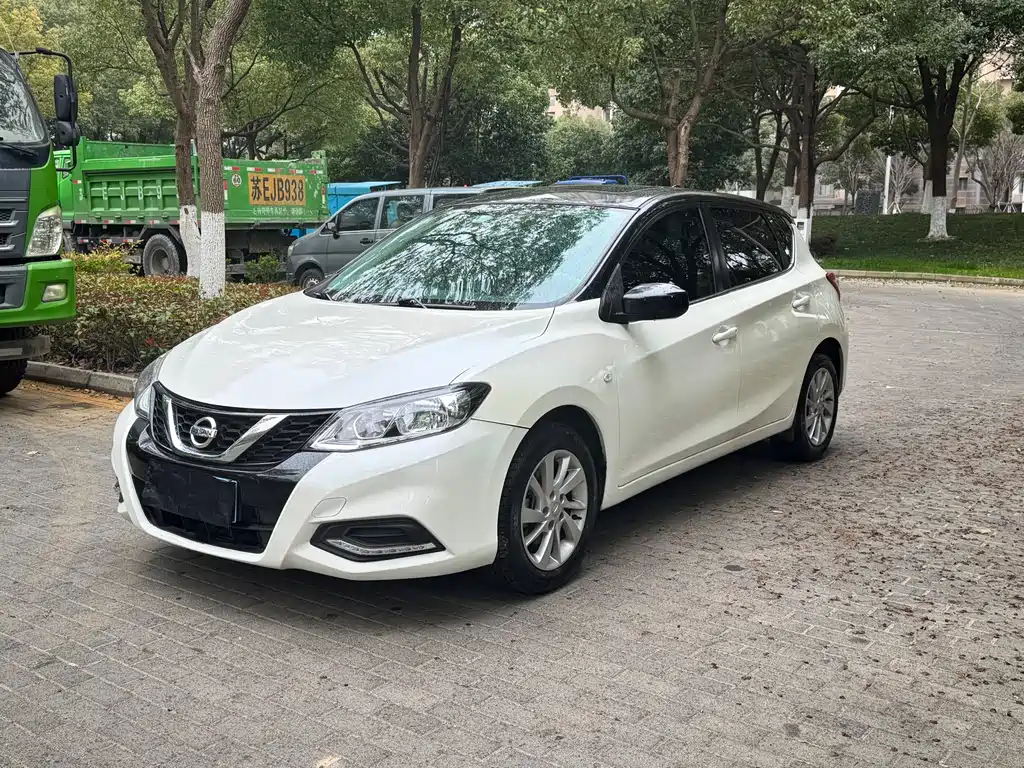 Nissan Tiida 2019