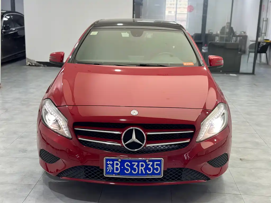 Mercedes-Benz A-Class 2016 — фото 2