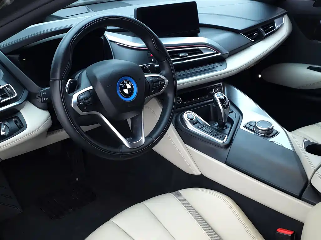 BMW i8 2017 — фото 47