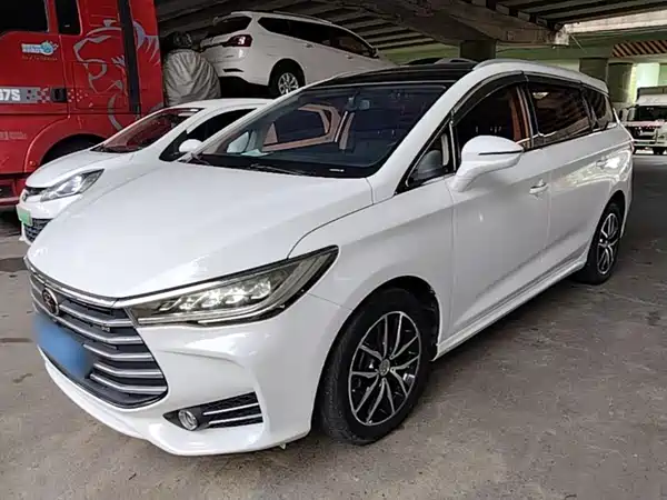 BYD Song MAX 2018
