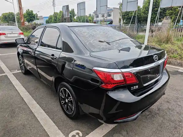 BYD F3 2016