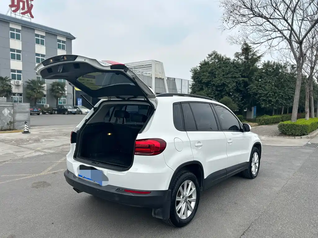 Volkswagen Tiguan 2018 — фото 19