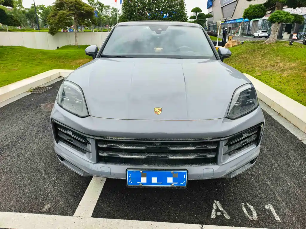 Porsche Cayenne 2024