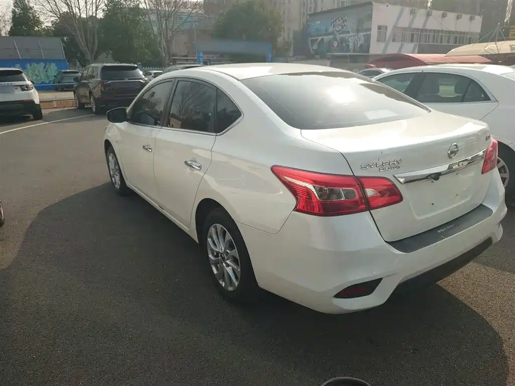 Nissan Sylphy 2023 — фото 24