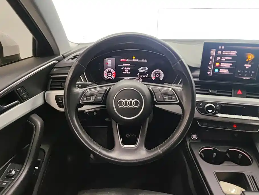Audi A4L 2022 — фото 15