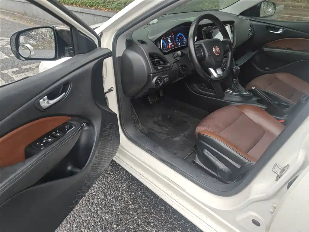 Fiat Viaggio 2018 — фото 14