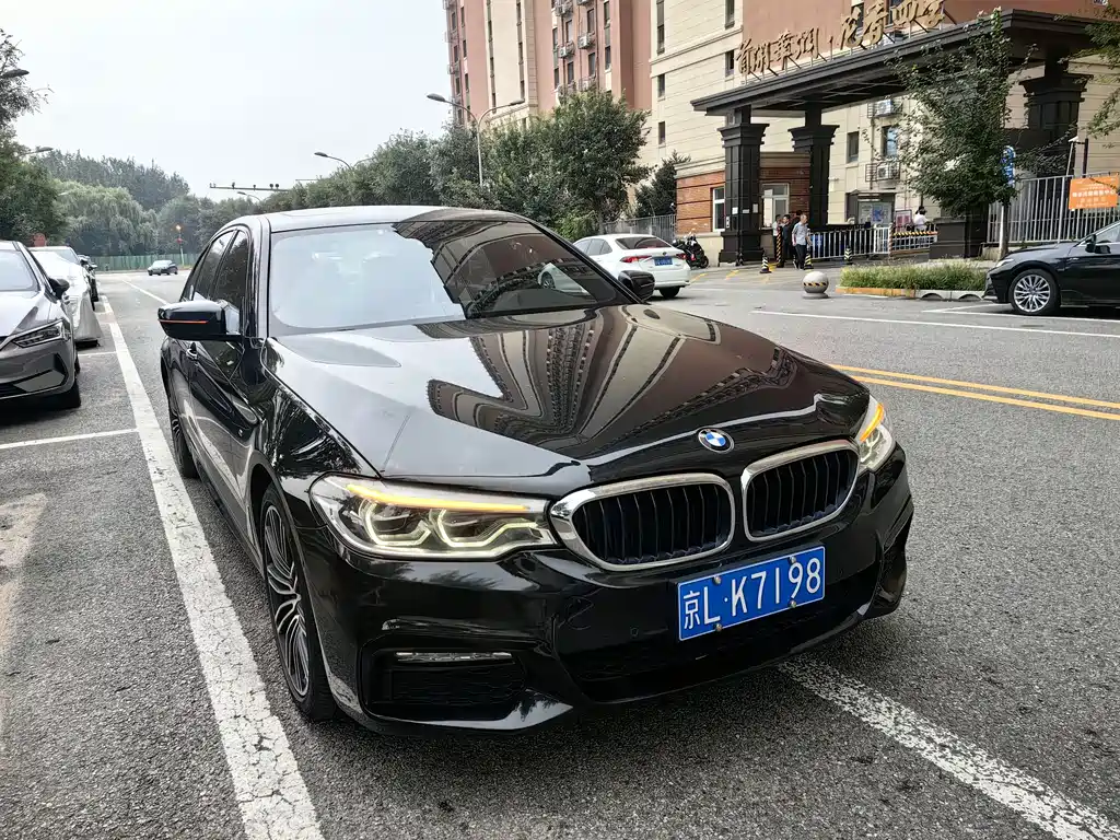 BMW 5 Series 2018 — фото 4