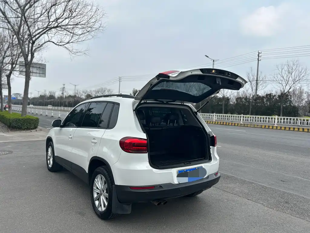 Volkswagen Tiguan 2018 — фото 15