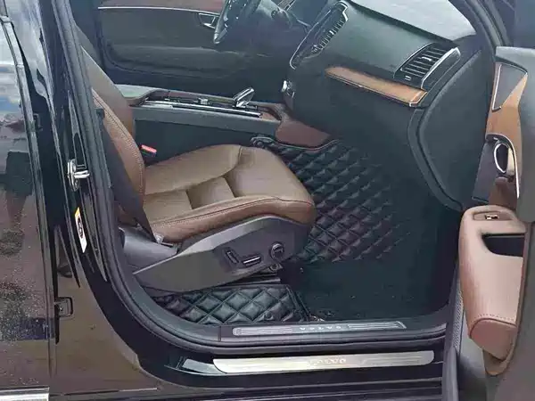 Volvo XC90 2021