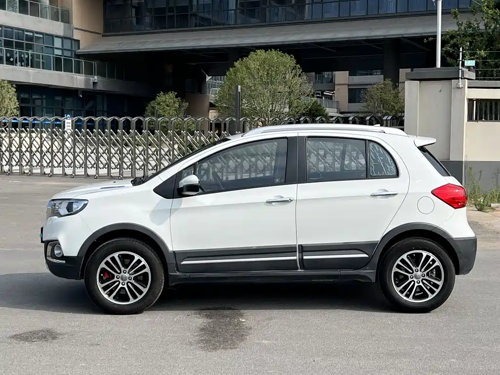 Haval H1 2015
