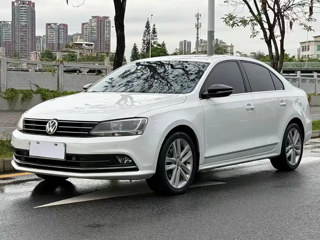 Volkswagen Sagitar 2018 — фото 1