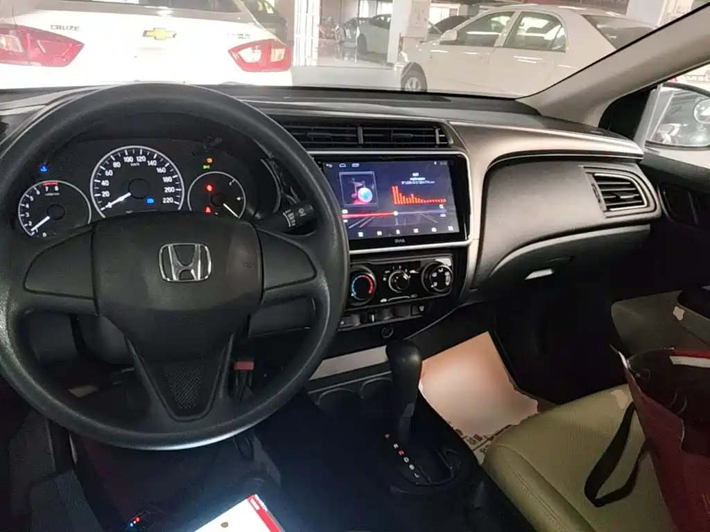 Honda City 2019 — фото 10
