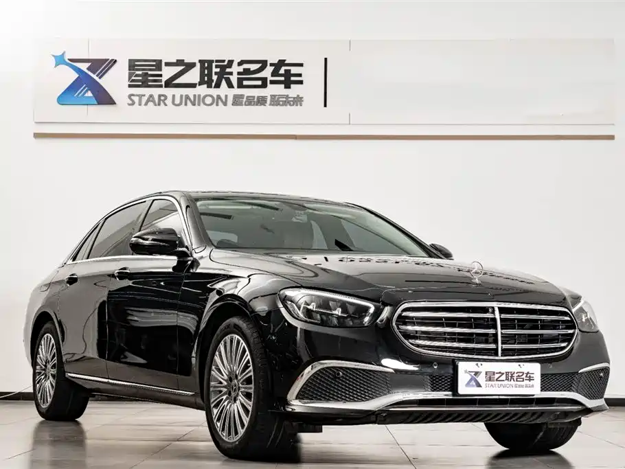 Mercedes-Benz E-Class 2023 — фото 6