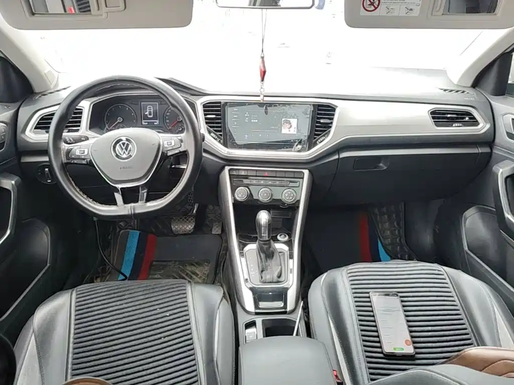 Volkswagen T-Roc 2021