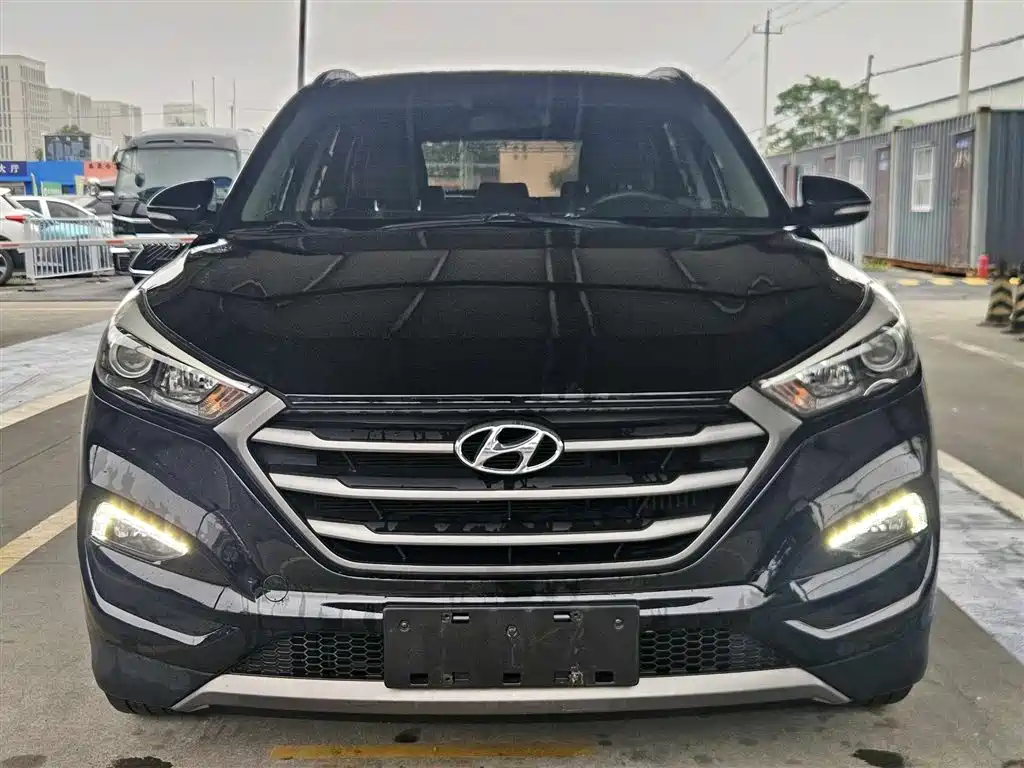 Hyundai Tucson 2015 — фото 5